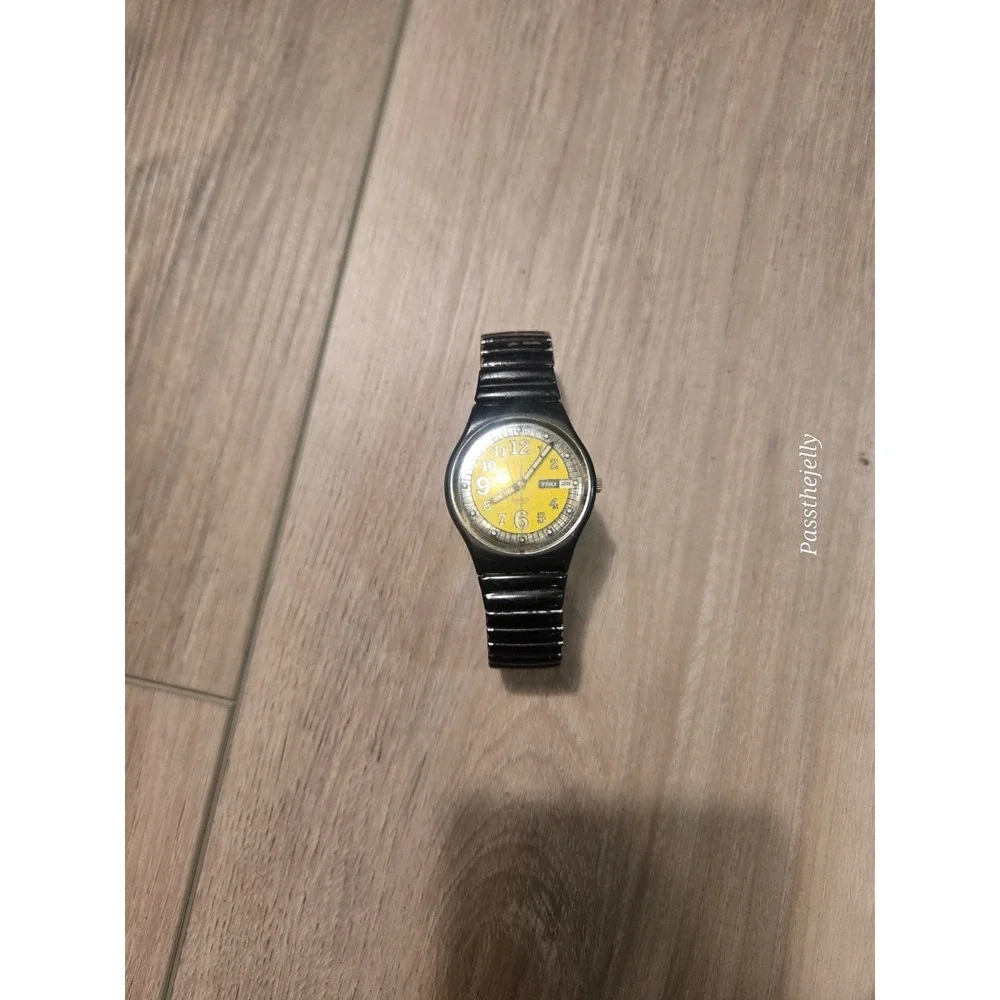 Swatch Watch Cab Driver GB739 Unisex 34 mm Stretch Band Good Condition 1998